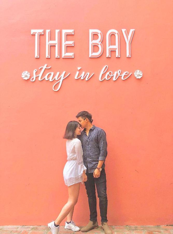 The Bay - Ha Long Homestay Extérieur photo