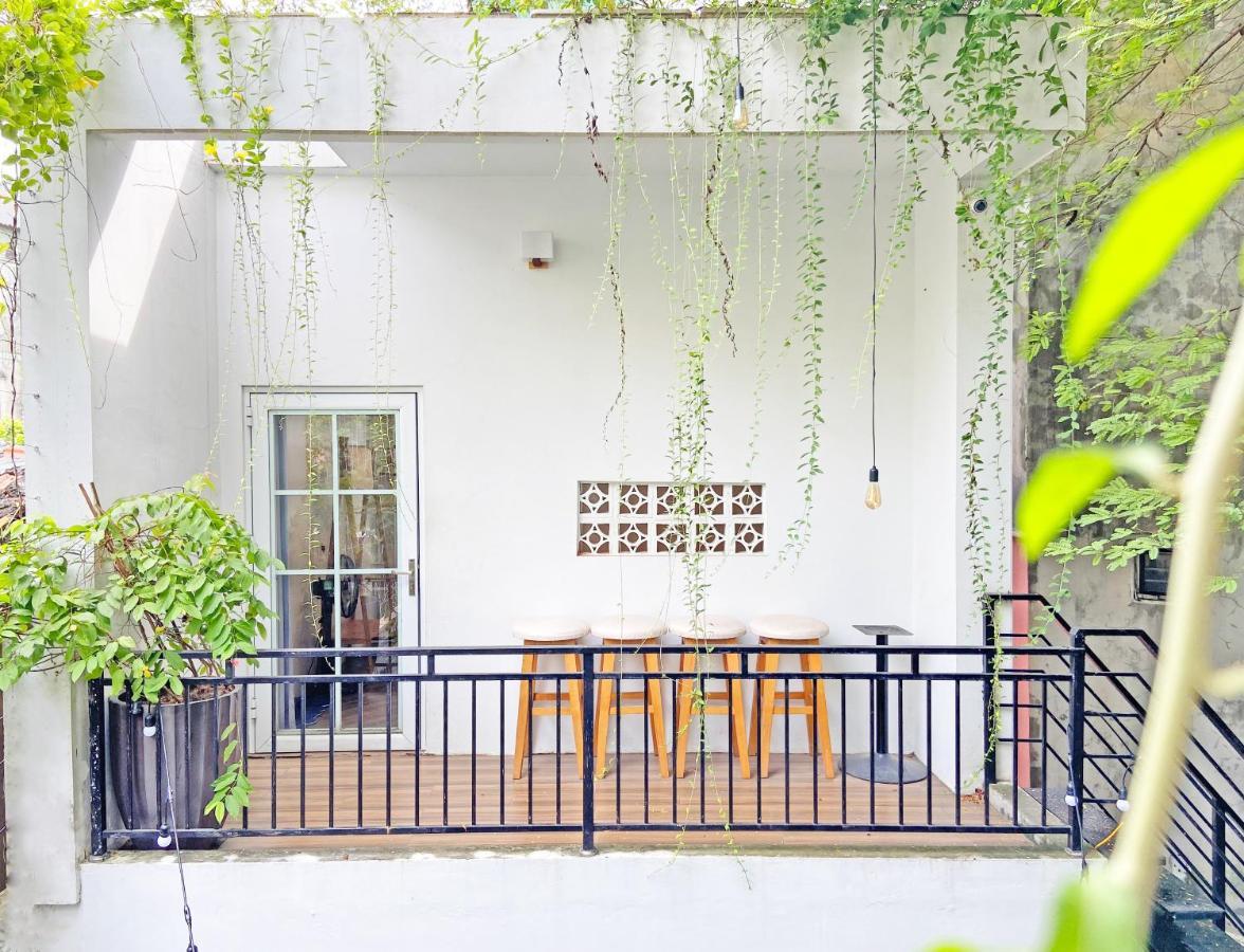 The Bay - Ha Long Homestay Extérieur photo